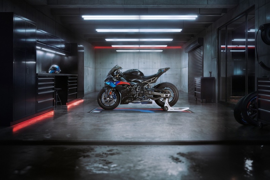Sasis Baru BMW M 1000 RR Dongkrak Grip Maksimal