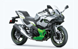 Miliki Teknologi Canggih, Kawasaki Ninja 7 Hybrid Siap Dijual 