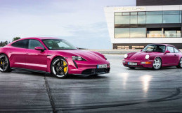 Porsche Taycan 2022 Bisa Parkir Sendiri Berkat Fitur Ini