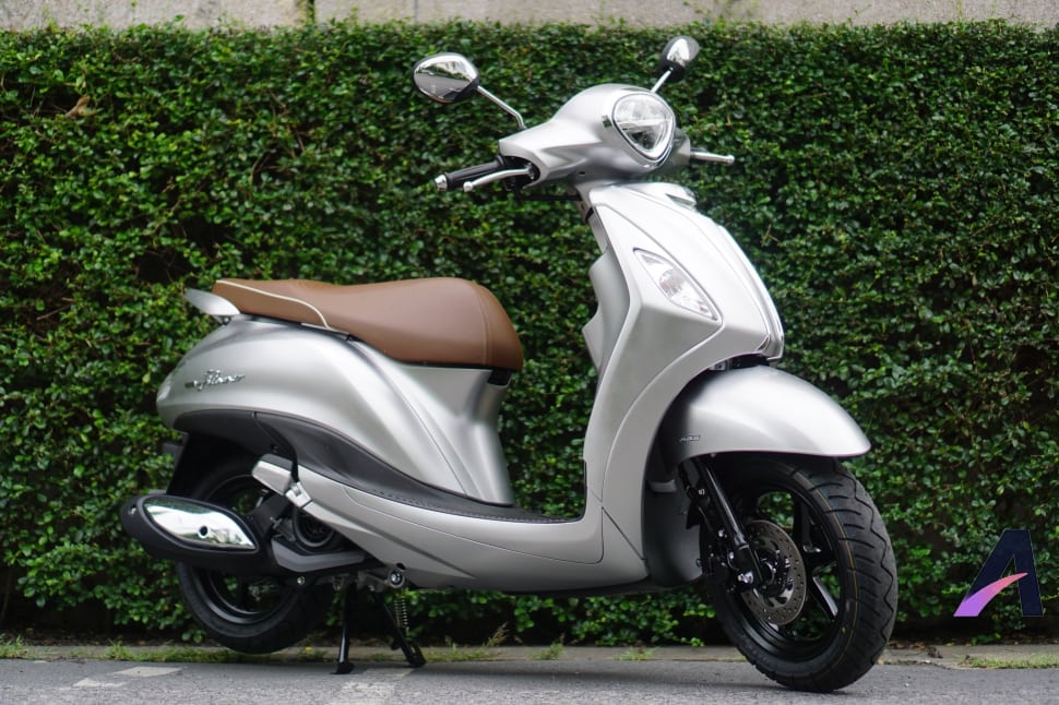 Yamaha Luncurkan Skutik Hybrid di Thailand