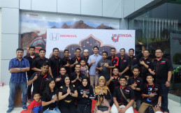 Honda SM Amin Rangkul Komunitas Bukber dan Baksos