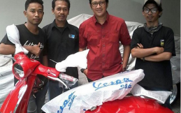 Andre Taulany Ternyata  Penggemar Vespa
