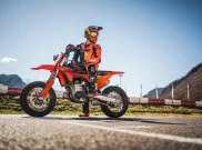 KTM 450 SMR, Raja Supermoto Kini Punya Tampilan Anyar
