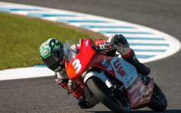 Veda Ega Pratama Bikin Indonesia Raya Berkumandang di Balap Idemitsu Asia Talent Cup