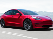 Lagi, Kaca Mobil Tesla Model 3 Terlepas Saat Melaju di Jalan Tol