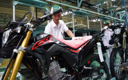 Menambah Pilihan Warna, New Honda CRF150L Dibanderol Rp33 Jutaan