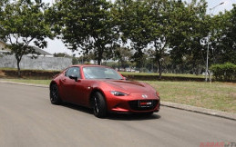Video Review Mazda MX-5 RF