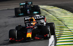 Rebut Tempat Kedua di Brazil, Max Verstappen Masih Pimpin Klasemen Sementara