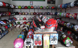 Toko Shinta Motor Tawarkan Helm All Variant