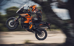 KTM 1290 Super Adventure S, Makin Berani Main Offroad