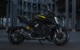 Edisi Khusus Ducati Diavel V4 Black Roadster Meluncur, Harganya Rp498 Jutaan