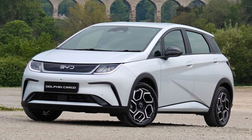 BYD Jadikan Dolphin Sebagai Mobil Kargo Ringan di Inggris