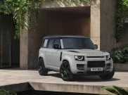 Kebaruan Land Rover Defender 4x4 Bertema Offroader Mewah