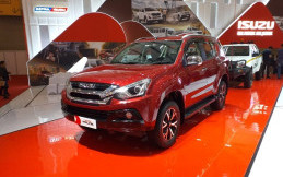 Harga Tetap, Biaya Perawatan Isuzu mu-X Gratis Selama 3 Tahun  