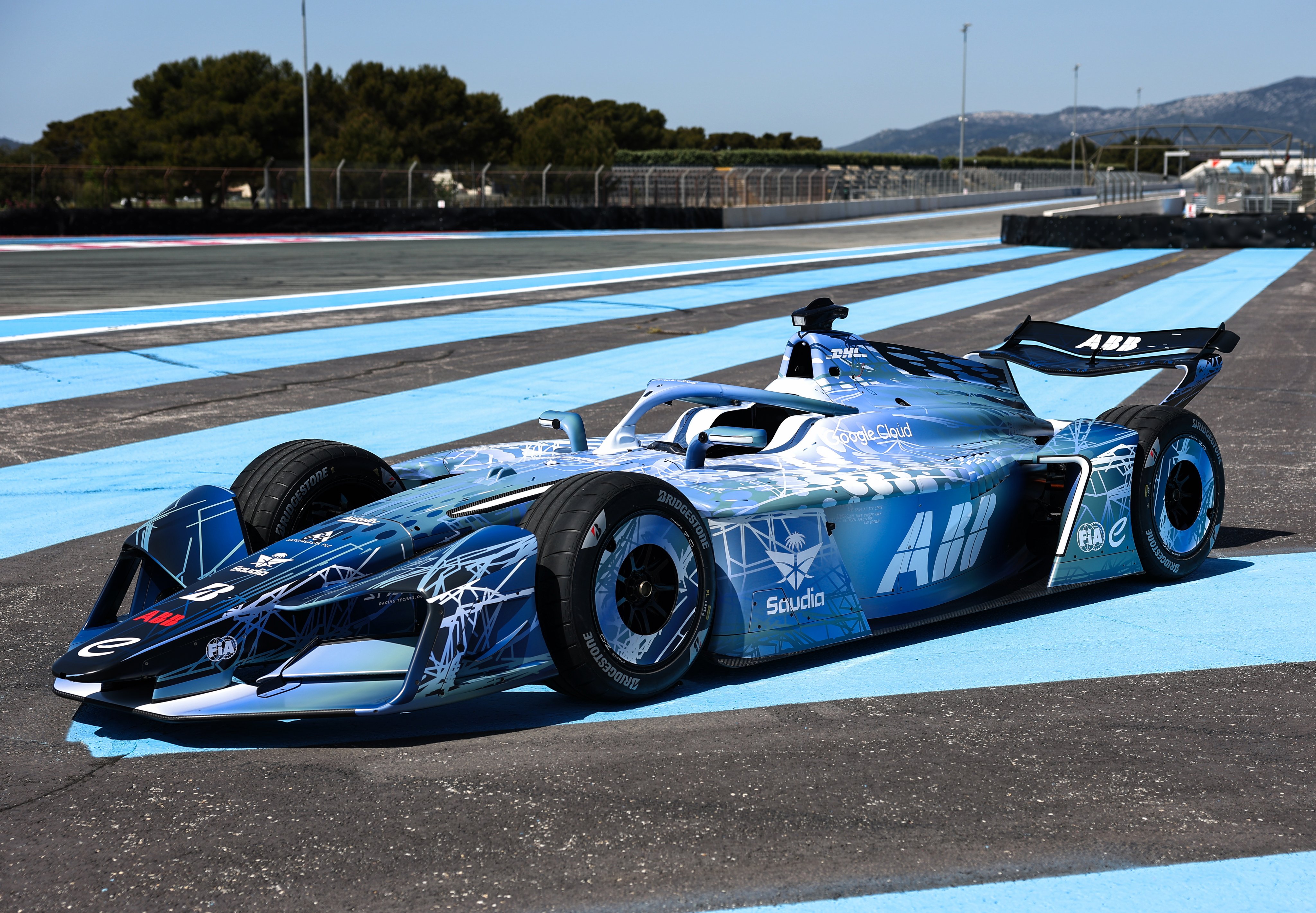 Formula E Resmi Gandeng Sennheiser Tingkatkan Animo Balap