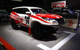 Fortuner Toyota Team Indonesia Ini Digeber Pembalap MotoGP