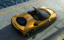 Ferrari SF90 Spider Menyajikan Sensasi Berkendara Supercar Convertible