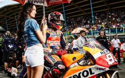 Umbrella Girl Dilarang Tampil di MotoGP Jerez