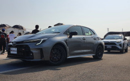 Toyota GR Experience Ajak Jajal Performa GR Corolla dan RAV4 GR Parts di Sirkuit Ancol