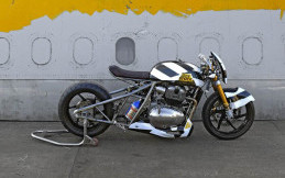 Tiga Motor Royal Enfield Custom yang Mejeng di Wheels and Waves 2018