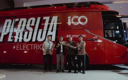 Persija Jakarta Jadi Klub Sepak Bola Pertama yang Miliki Bus Listrik