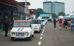 Keseruan Gelaran Kendaraan Listrik PEVS 2024 Rayakan Hari Buruh Indonesia