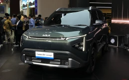 Kia Genjot Kandungan Lokal Kia Carens EV, Target TKDN Mengarah ke 80 Persen