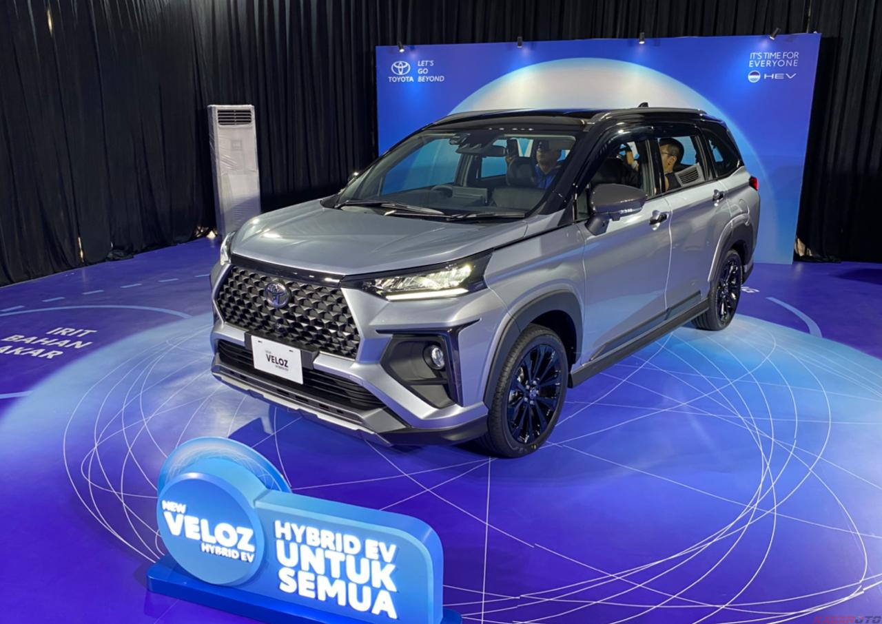 Buat Lebaran, Daftar Harga Komplet Mobil Hybrid Toyota IIMS 2026