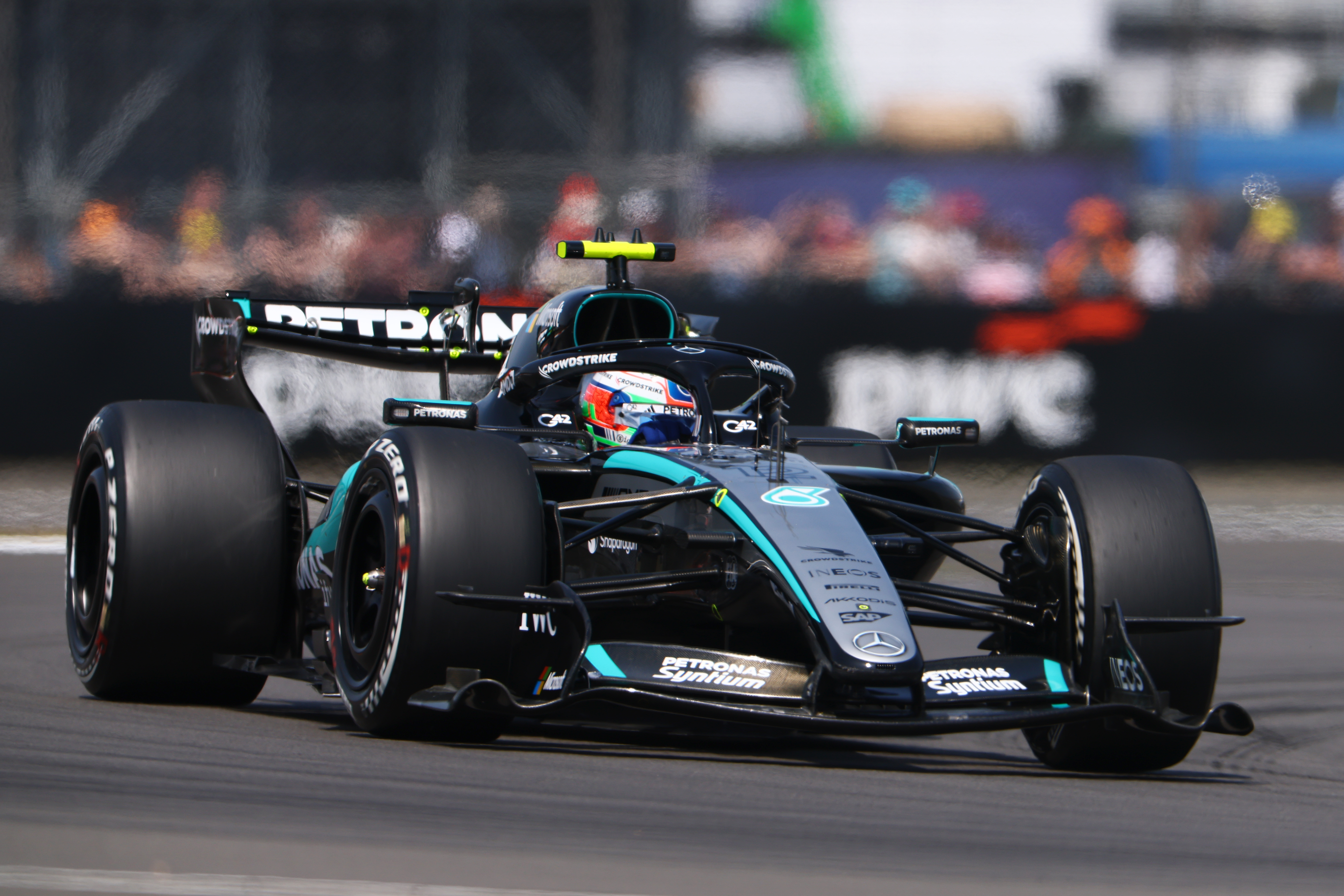 Masalah Teknis Gagalkan Kimi Antonelli Menang di F1 Inggris 2026