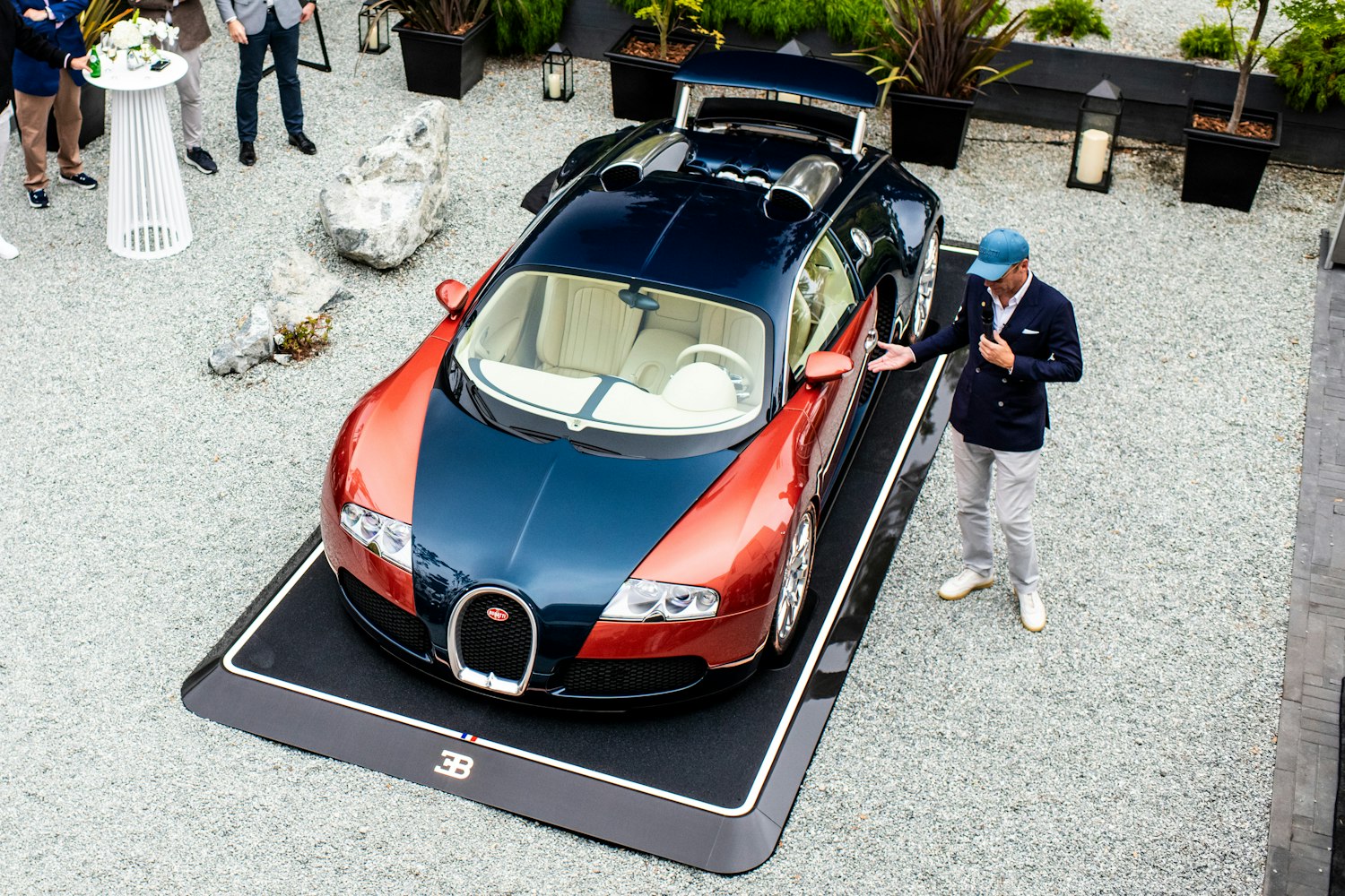 Bugatti Veyron 20 Tahun Kembali Memukau Usai Restorasi