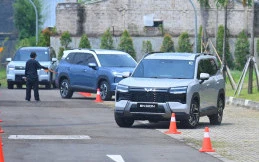 Ini Alasan Wuling Eksion PHEV Jadi SUV 7-Seater Fleksibel dan Efisien Bagi Keluarga