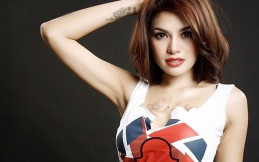 Tak Cuma Akting, Artis Seksi Nikita Mirzani Ternyata Jago Balap
