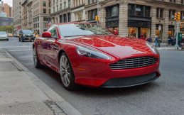 Aston Martin Recall 5.500 Kendaraan