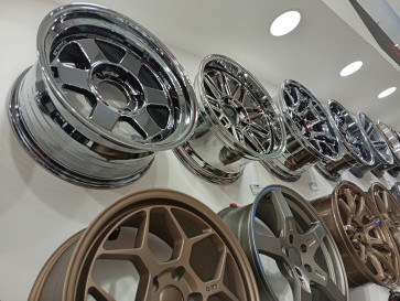 Nih, Dongkrak Tampilan Kaki-kaki Toyota Veloz Hybrid Sobat