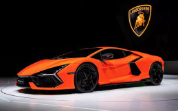 Lamborghini Revuelto Debut di Auto Shanghai 2023