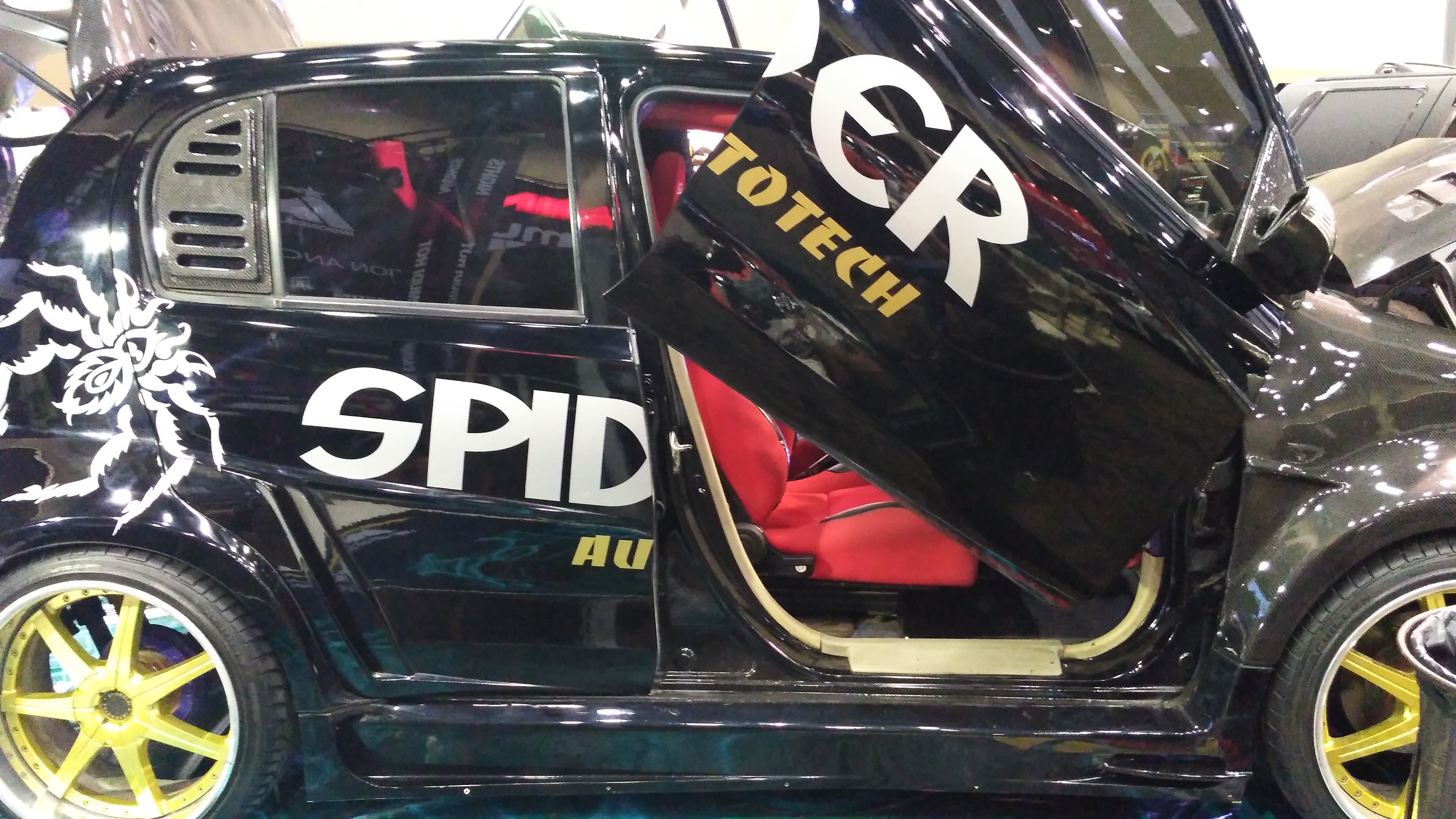 Daihatsu Gelar Sirion Dress Up dan Slalom Time Battle 2016
