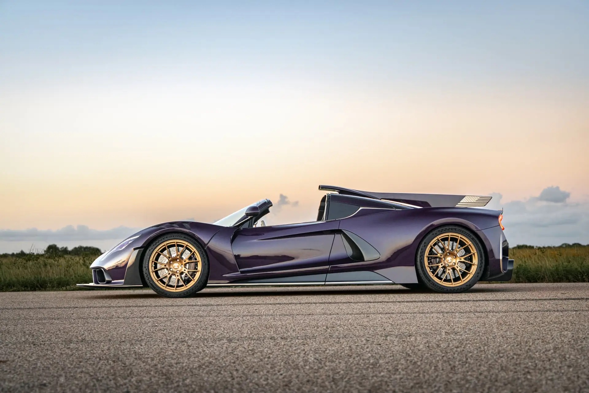 Hennessey Venom F5-M Roadster 