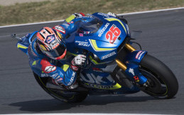 Vinales Bisa Juara Andai Bertahan di Suzuki