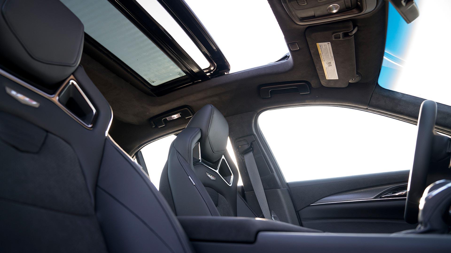 Cadillac CTS-V Glacier Metallic Edition