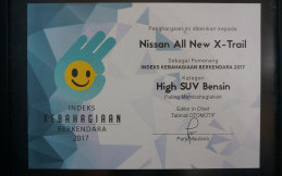 Nissan X-Trail Jadi Van Kecil Paling Membahagiakan
