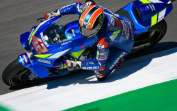 Hasil MotoGP Inggris 2019: Alex Rins Juara, Motor Dovi Terbakar