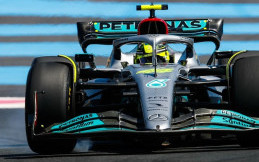 Lewis Hamilton Jalani Balapan Ke-300 Tanpa Minum