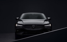 Volvo S60 Black Edition Tersedia Dalam Dua Pilihan Warna