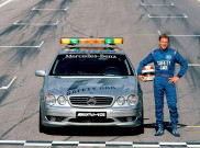 Ini Dia Mobil Safety Car F1 Mercedes-Benz Era 1990-an