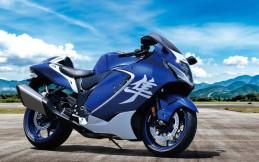 Suzuki Hayabusa Special Edition Berkelir Biru, Spesifikasi Mesin Masih Sama