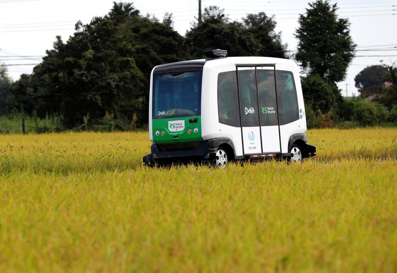 Di Jepang, Bus Tanpa Sopir Digunakan di Area Persawahan