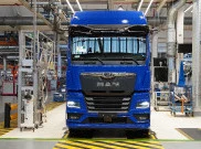 MAN Resmi Produksi Truk Listrik Berdaya Megawatt, Charging Truk Makin Kilat!