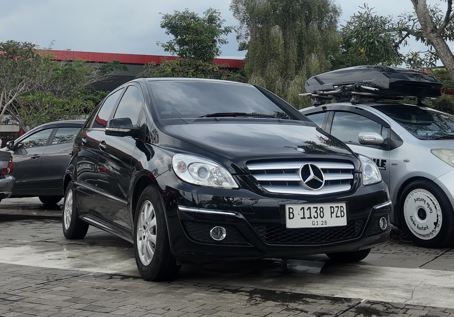 Sebelum Meminang Mercedes-Benz B-Class, Kenali Karakter dan Potensi Masalahnya