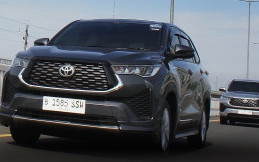 Inden Toyota Innova Zenix Hybrid Sampai Setahun, Corolla Cross Hybrid EV Bisa Jadi Pilihan