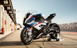 Komponen M Performance Bikin BMW S 1000 RR Lebih Menggiurkan